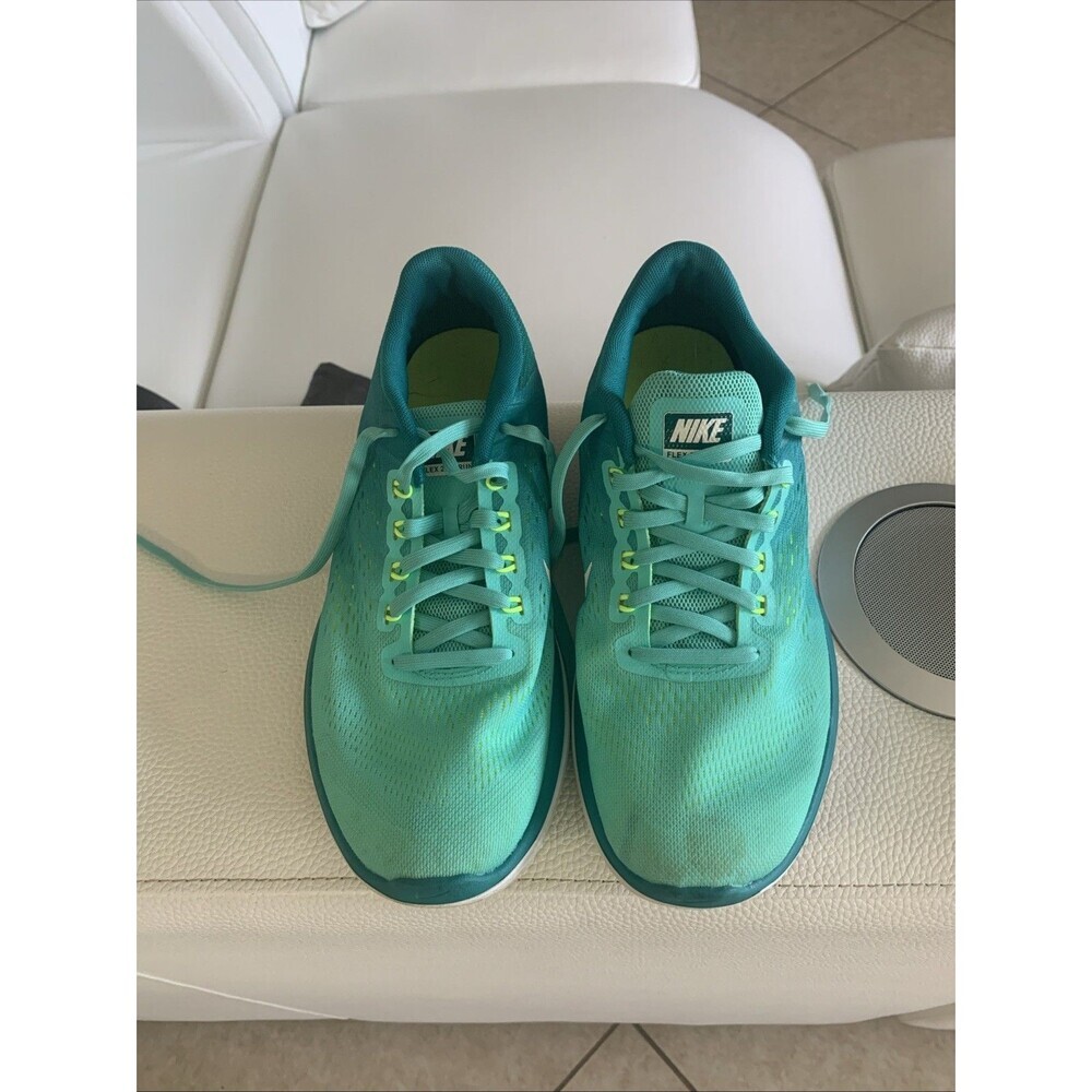Nike Flex 2016 RN Women's Size 10 Running Shoes Hyper Turquoise